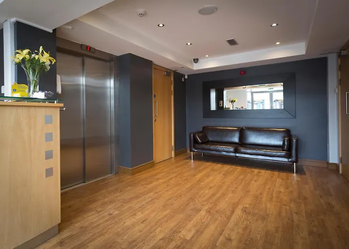 Headingley Stadium 4* Leeds (West Yorkshire)